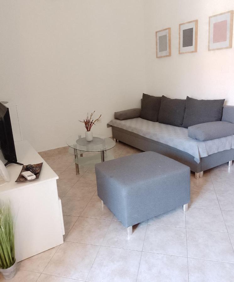 Apartment Martina 2 Bašanija